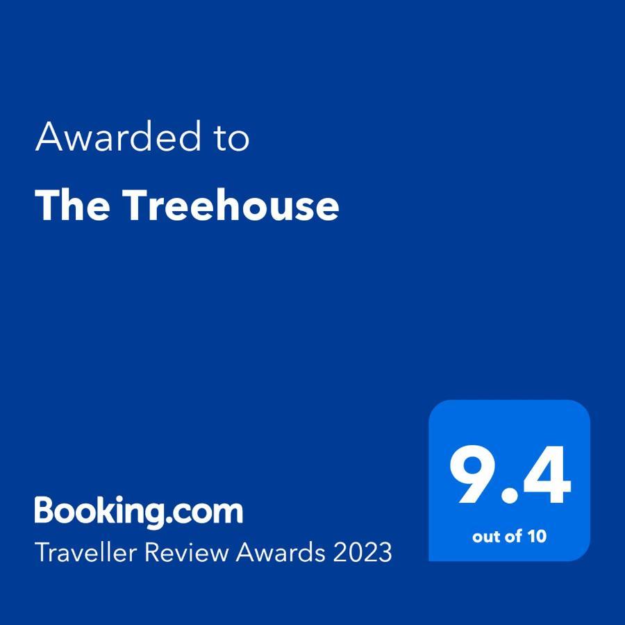 The Treehouse Διαμέρισμα Αγία Πετρούπολη Εξωτερικό φωτογραφία